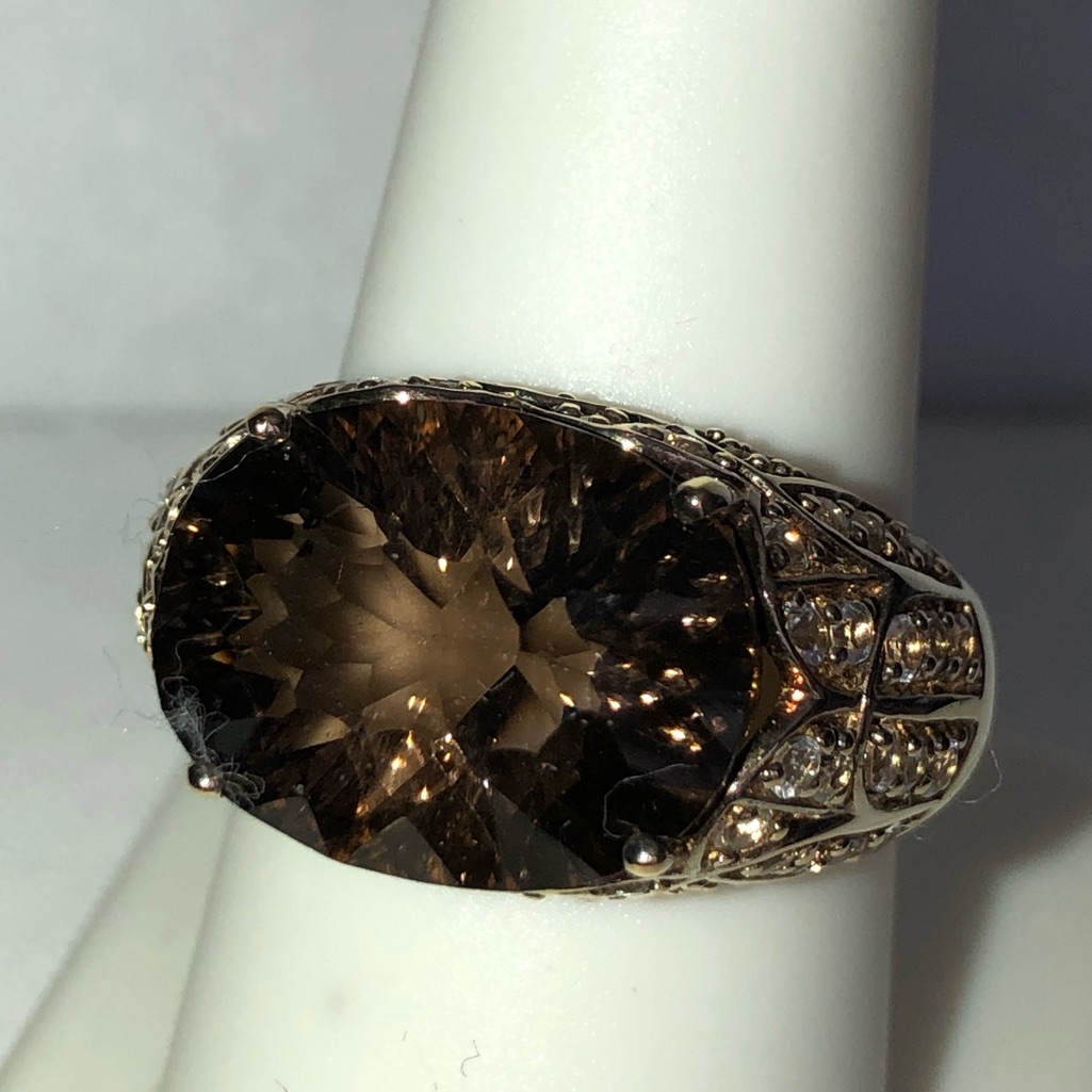 Brazilian Smoky & White Topaz Gemstones (18.88 Cts) In Gold Ring